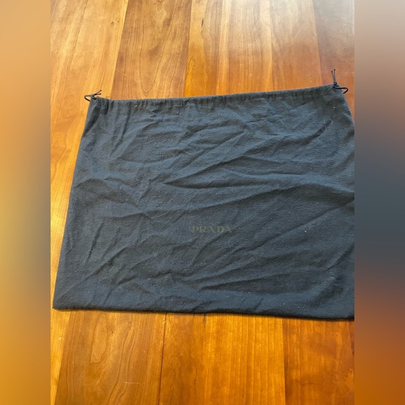 Prada Rust Patent Leather Shoulder Bag WITH AUTHENTICITY CARD - Picture 8 of 14